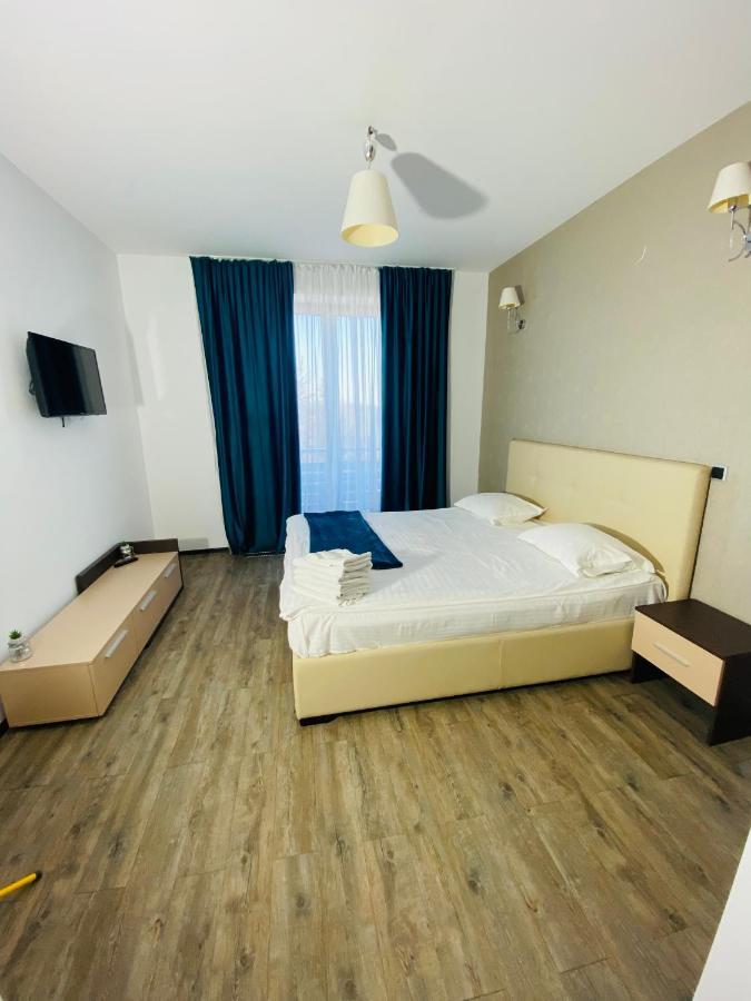 Silver Mountain C24 Royal Poiana Brasov Esterno foto
